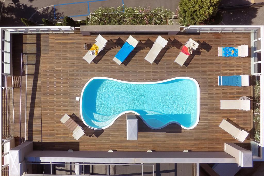 Residence Delfina Rimini Eksteriør billede