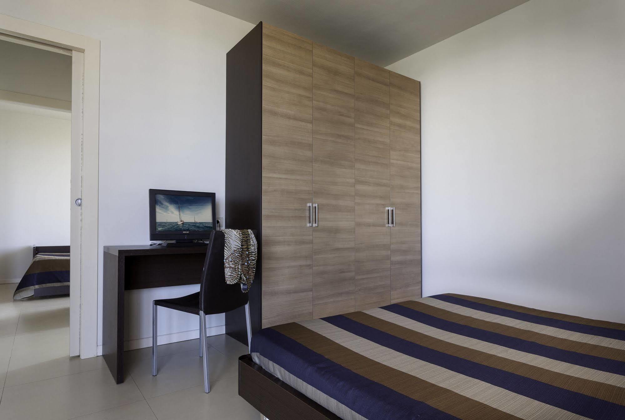 Residence Delfina Rimini Eksteriør billede