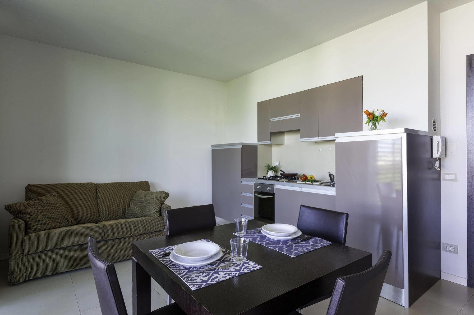 Residence Delfina Rimini Eksteriør billede
