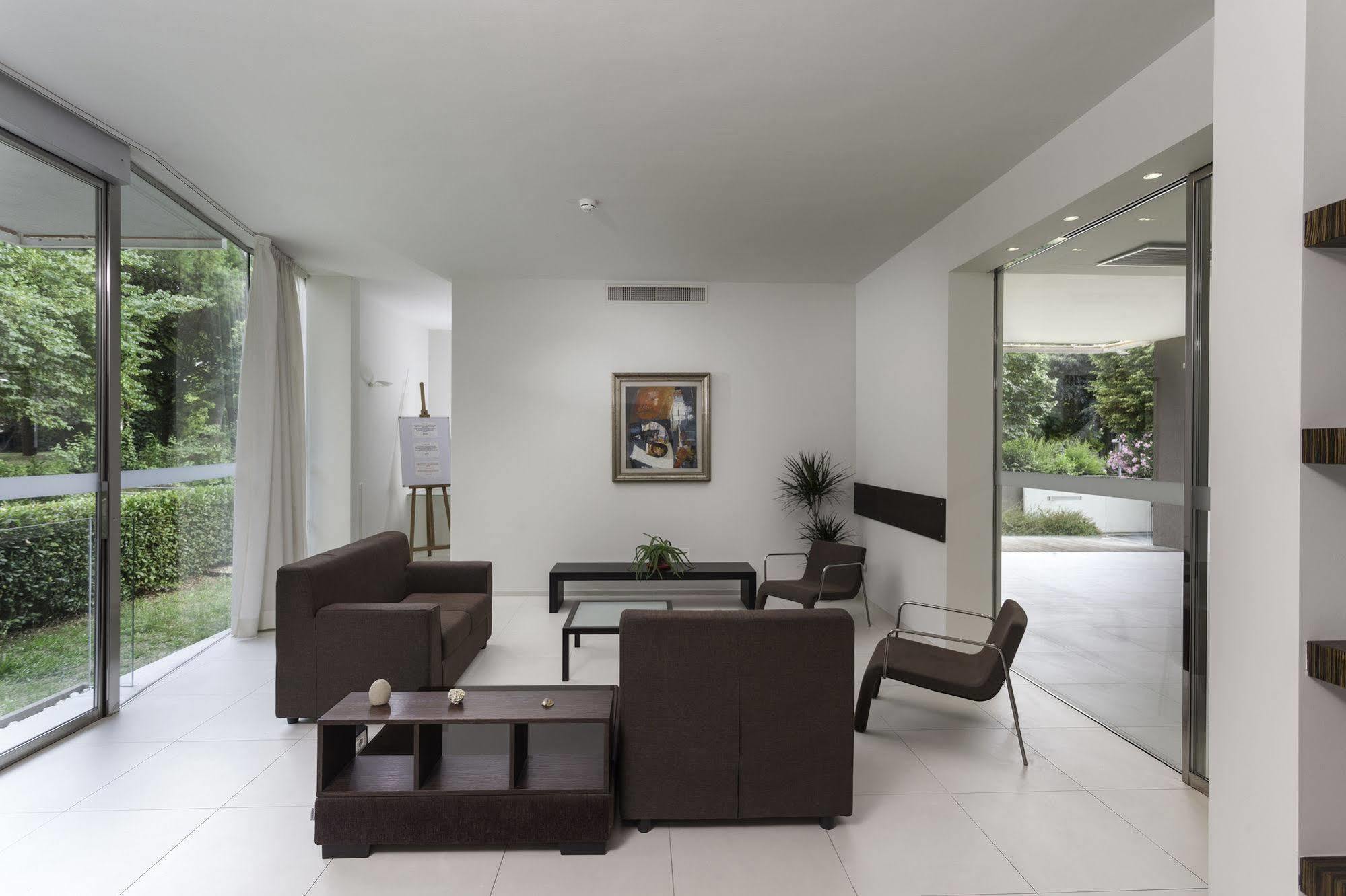 Residence Delfina Rimini Eksteriør billede